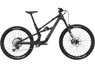 2024-canyon-spectral-cf-7-mountain-bike