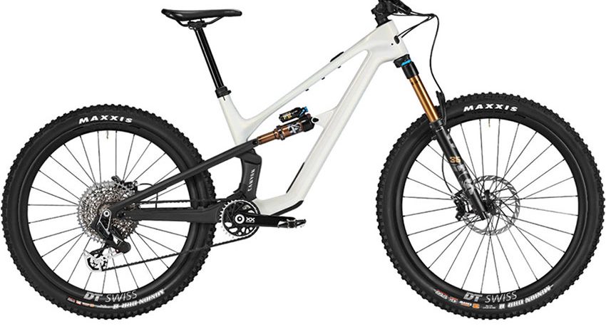 2024 Canyon Spectral CF 9 Mountain Bike (ALANBIKESHOP)