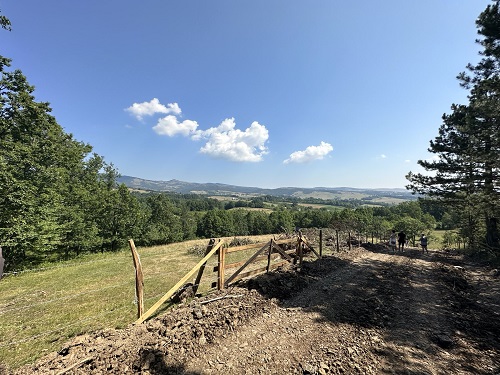 Na prodaju zemljiste ukupne povrsine 80 ari, Tometino polje – Divčibare