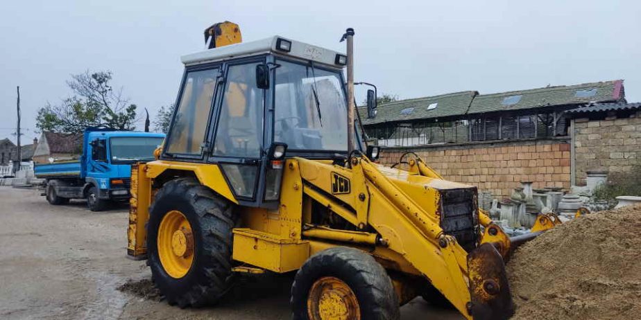 KOMBINIRKA JCB 3cx 1990. godište