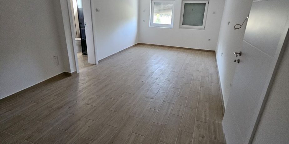 Nova luksuzna kuća, 150m2, Ležimir, Fruška Gora